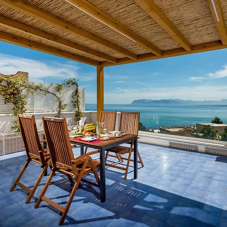 Terrazza Bluoltremare, Apartment *